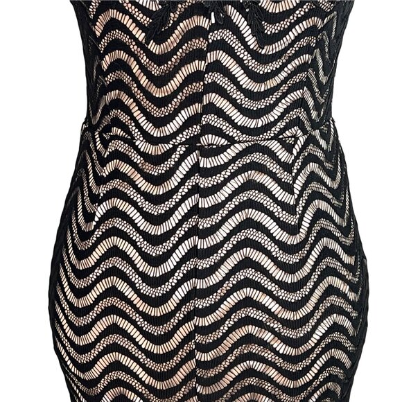Nikibiki Black Lace Halter Cocktail Dress Size M Scalloped Hem - Picture 3 of 11